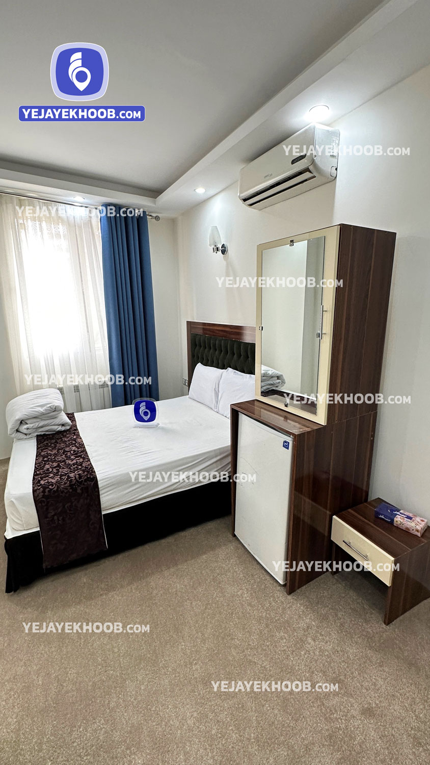 هتل هشتمین اختر مشهد - اتاق ۲ تخته (۱ تخت ۲ نفره)  