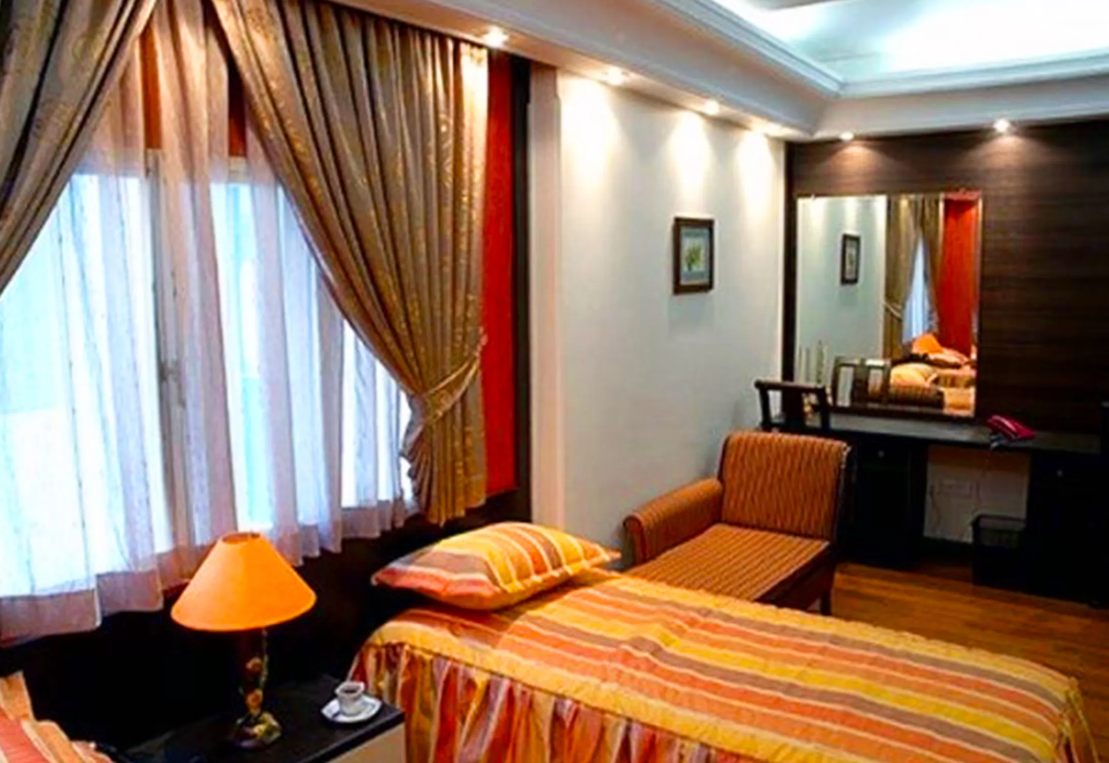 هتل پاریز تهران - نمای اتاق