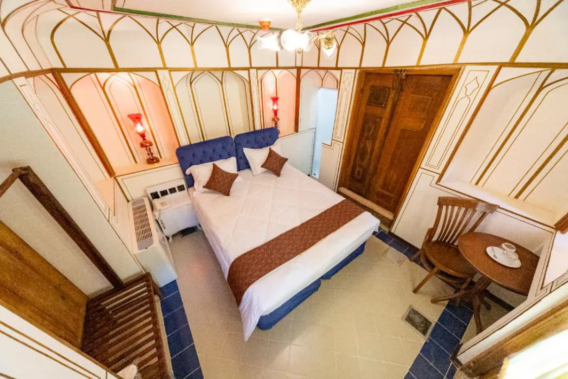 هتل کاخ سرهنگ اصفهان - سرویس بهداشتی و حمام