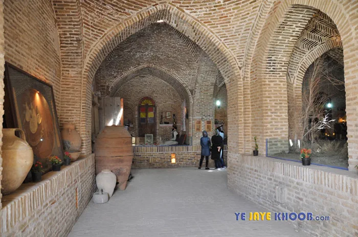 داخل موزه ی شهر سبزوار