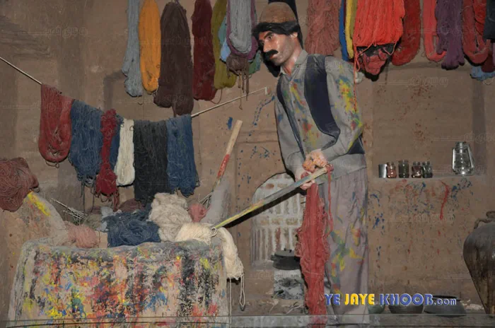 نخ ریسی در موزه ی مردم شناسی شهر سبزوار