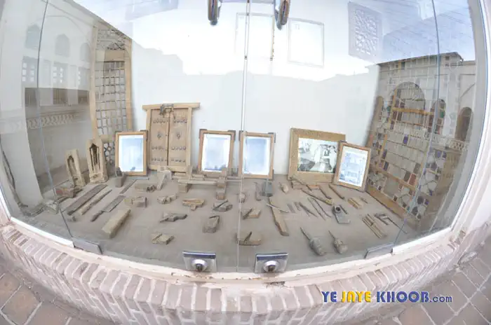 وسایل های قدیمی در خانه تاج کاشان