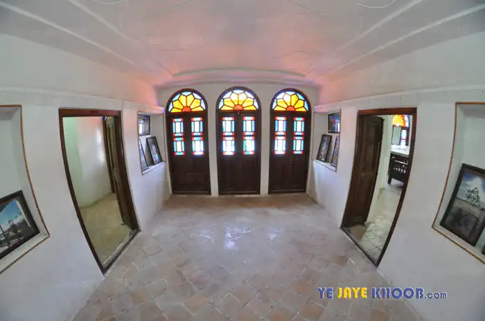 اتاق های بخش بیرونی خانه طباطبایی های کاشان