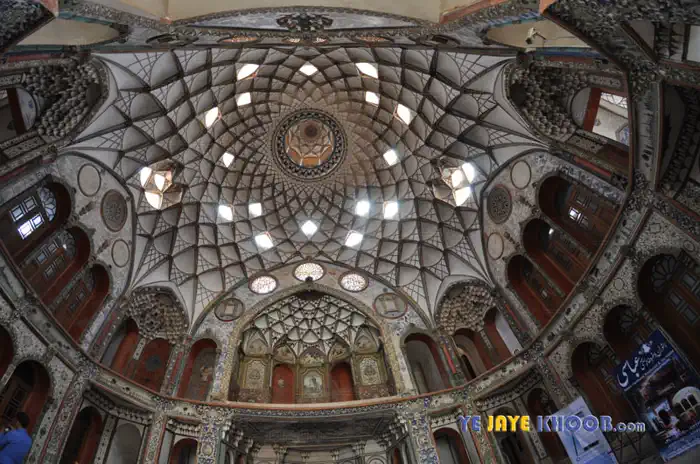 معماری چشم نواز در شاه نشین خانه طباطبایی های کاشان