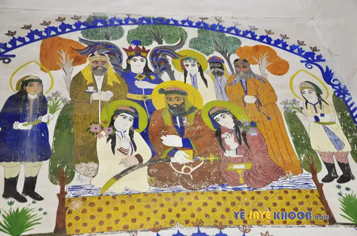 نقاشی های دوران اسلام در بقعه خواجه تاج الدین کاشان