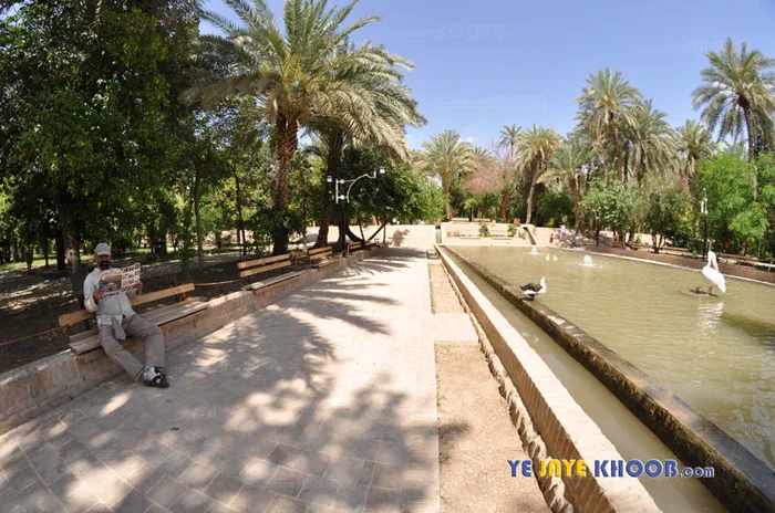 زیبایی حوض و معماری باغ گلشن