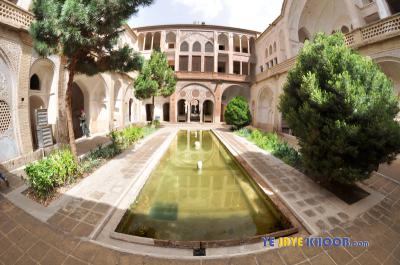 تصویر خانه عباسیان کاشان، پیشتاز زیباترین خانه ی تاریخی ایرانمی باشد 