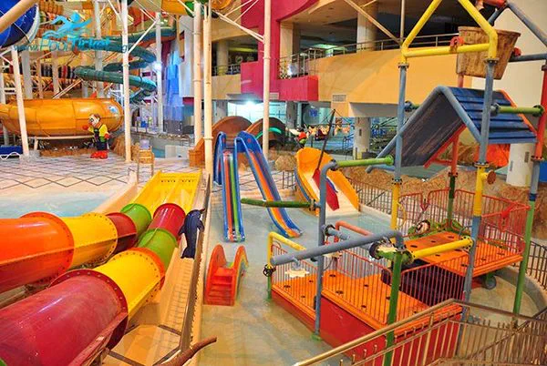 پارک-آبی-ایرانیان-مشهد.webpعکس مقاله