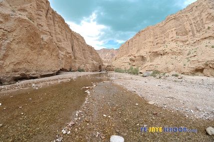 تصویر چشمه ی آب گرم مرتضی علی یکی از عجایب ایران!می باشد 
