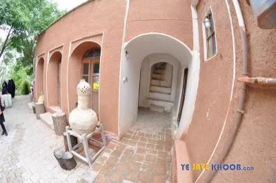 گزارش-تصویری-موزه-گلاب-قمصر-کاشان-2.webpعکس مقاله